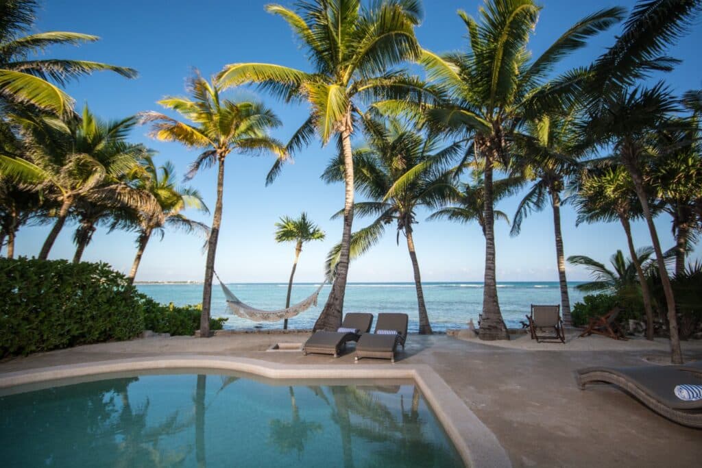 5-Bedroom-Akumal-Beachfront-Villa (8)