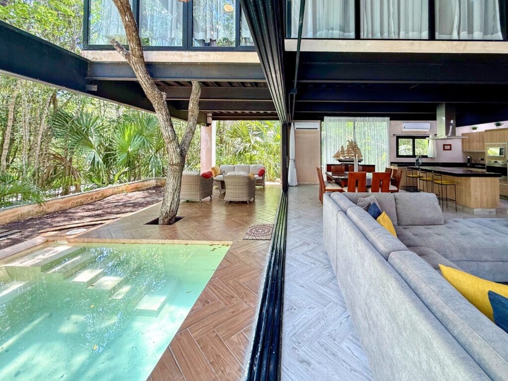 Casa-Corona-del-Mar-3-Bedroom-House-2