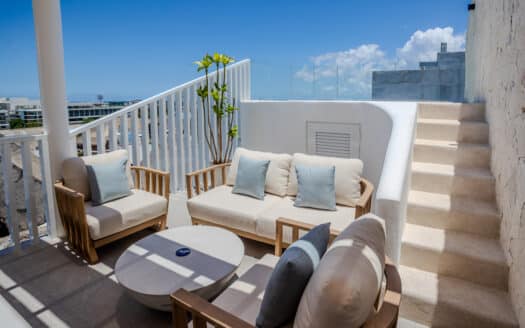 Luna 602 – 2 Bedroom Penthouse