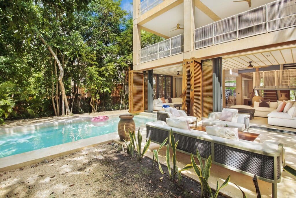 Palm-Villas-5-Bedroom-Home (40)